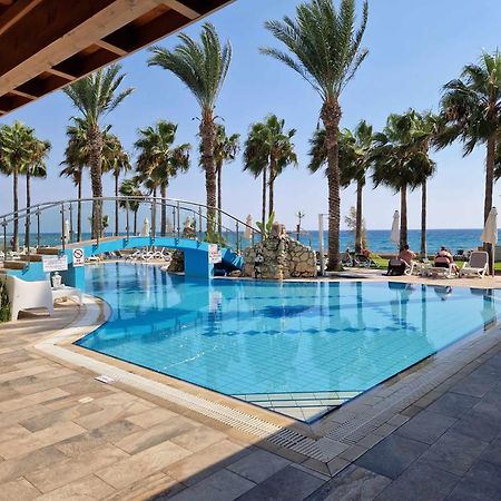 Simos Magic Beach Hotel Apts アヤナパ エクステリア 写真