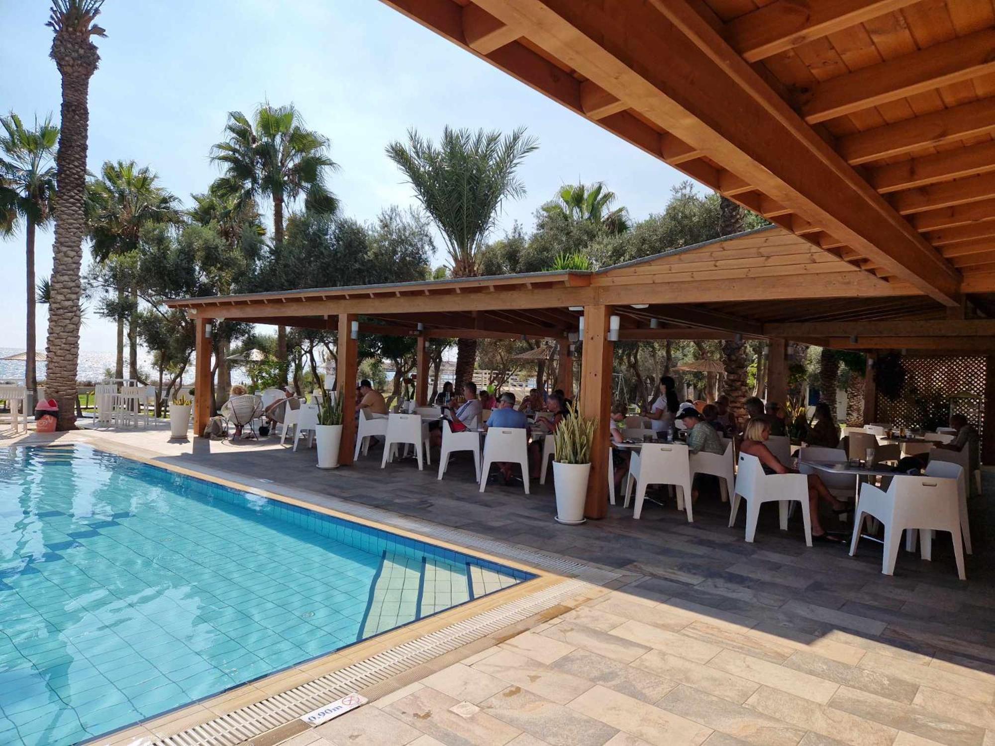 Simos Magic Beach Hotel Apts アヤナパ エクステリア 写真